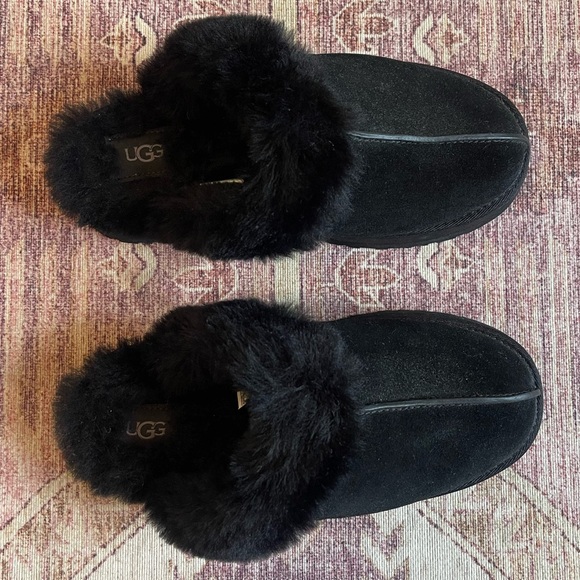 UGG Disquette Platfrom Slipper - Picture 12 of 13